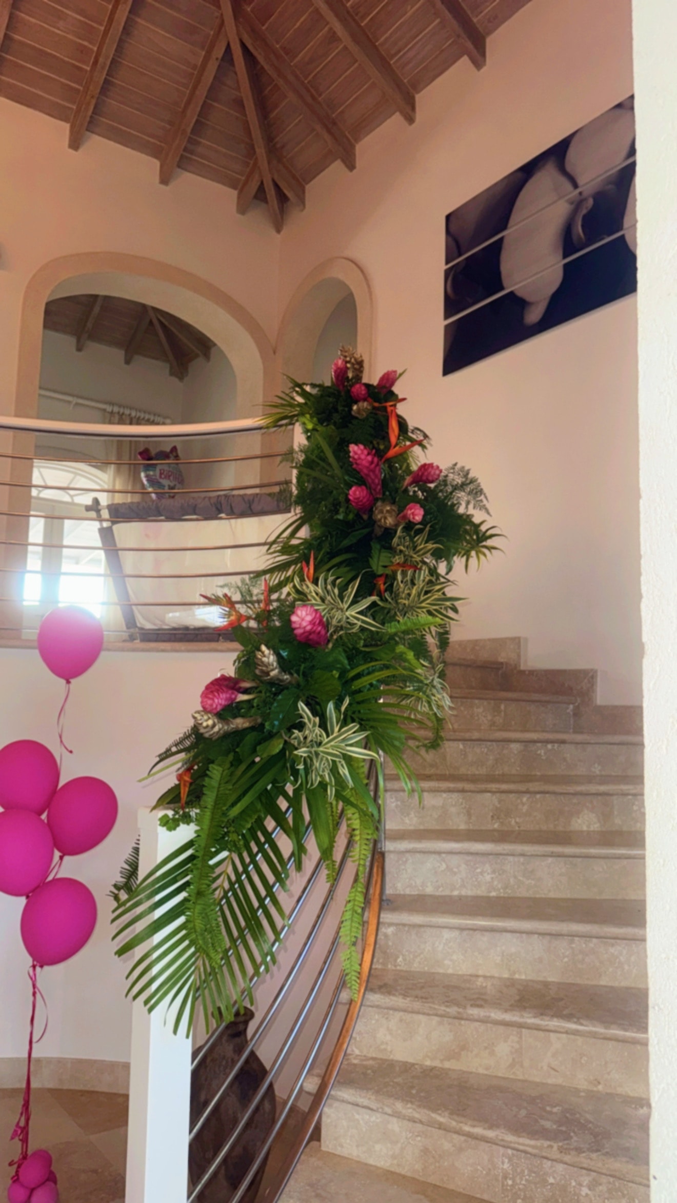 Statement Tropical Arrangement