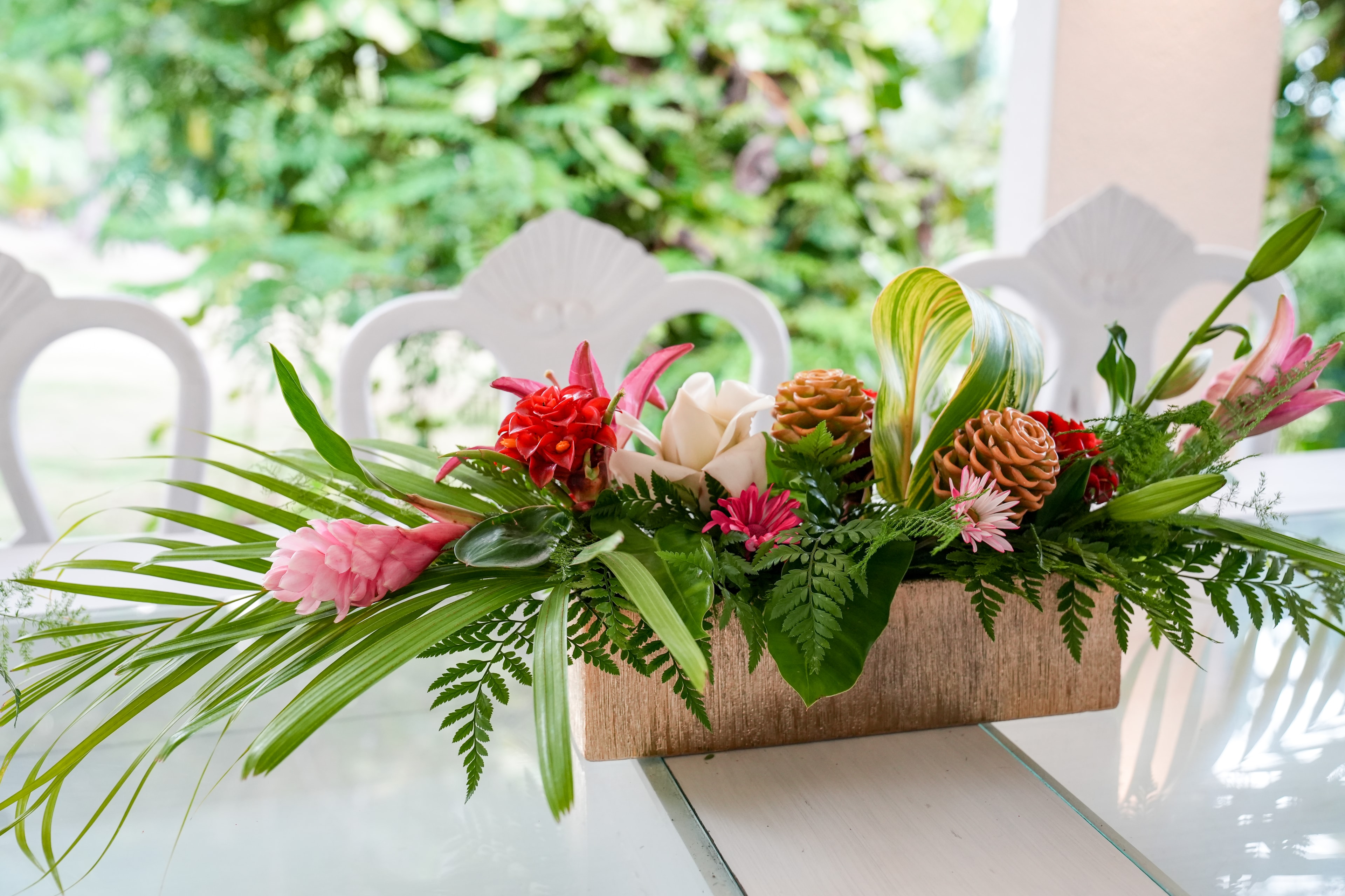 Tropical Table Centrepiece
